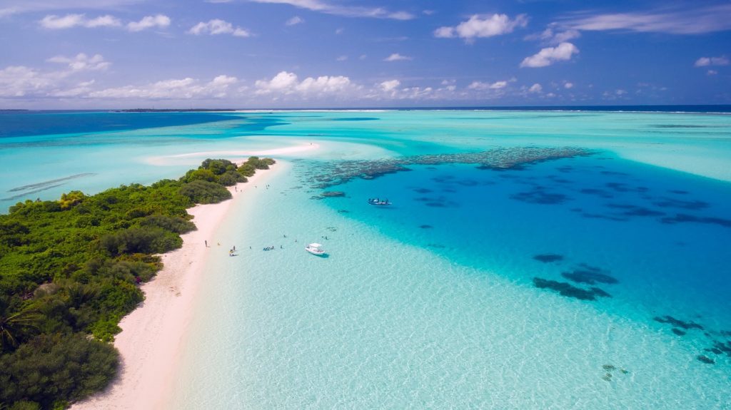 Maldives, 10 Places You Must Visit Before They Disappear And Before You Die!  